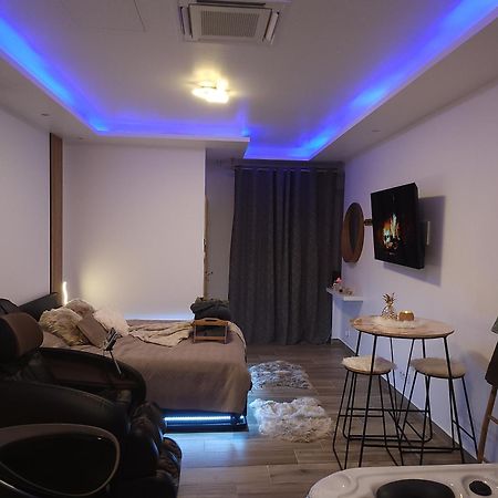 So'Spa Appart' Jacuzzi & Bien-Etre Lingolsheim Buitenkant foto